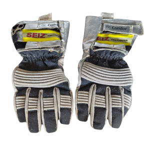 Authentic Fire Gloves Reclaimed from B757 D-ABOJ